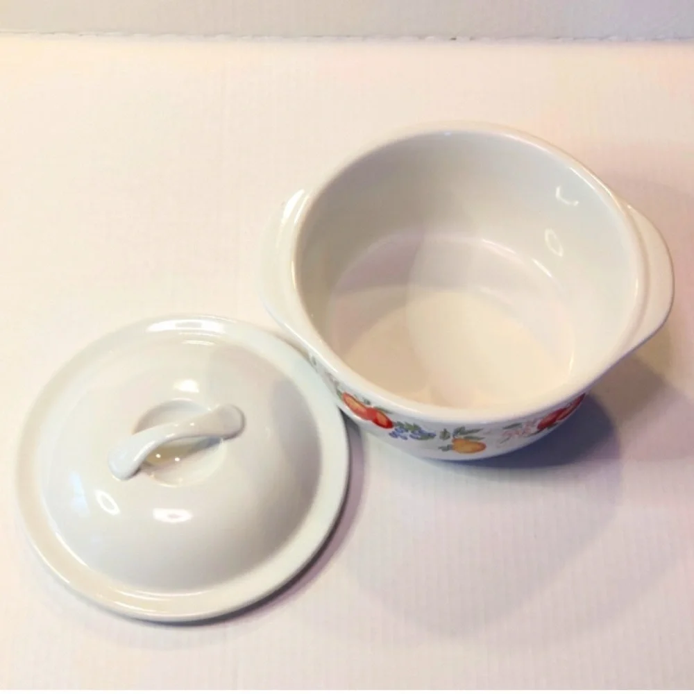 Corelle Stoneware 2.5qt Casserole Dish